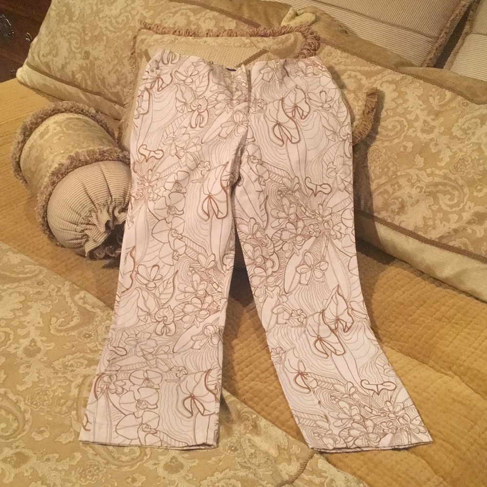 Kenneth Cole Capri Pants Size 4